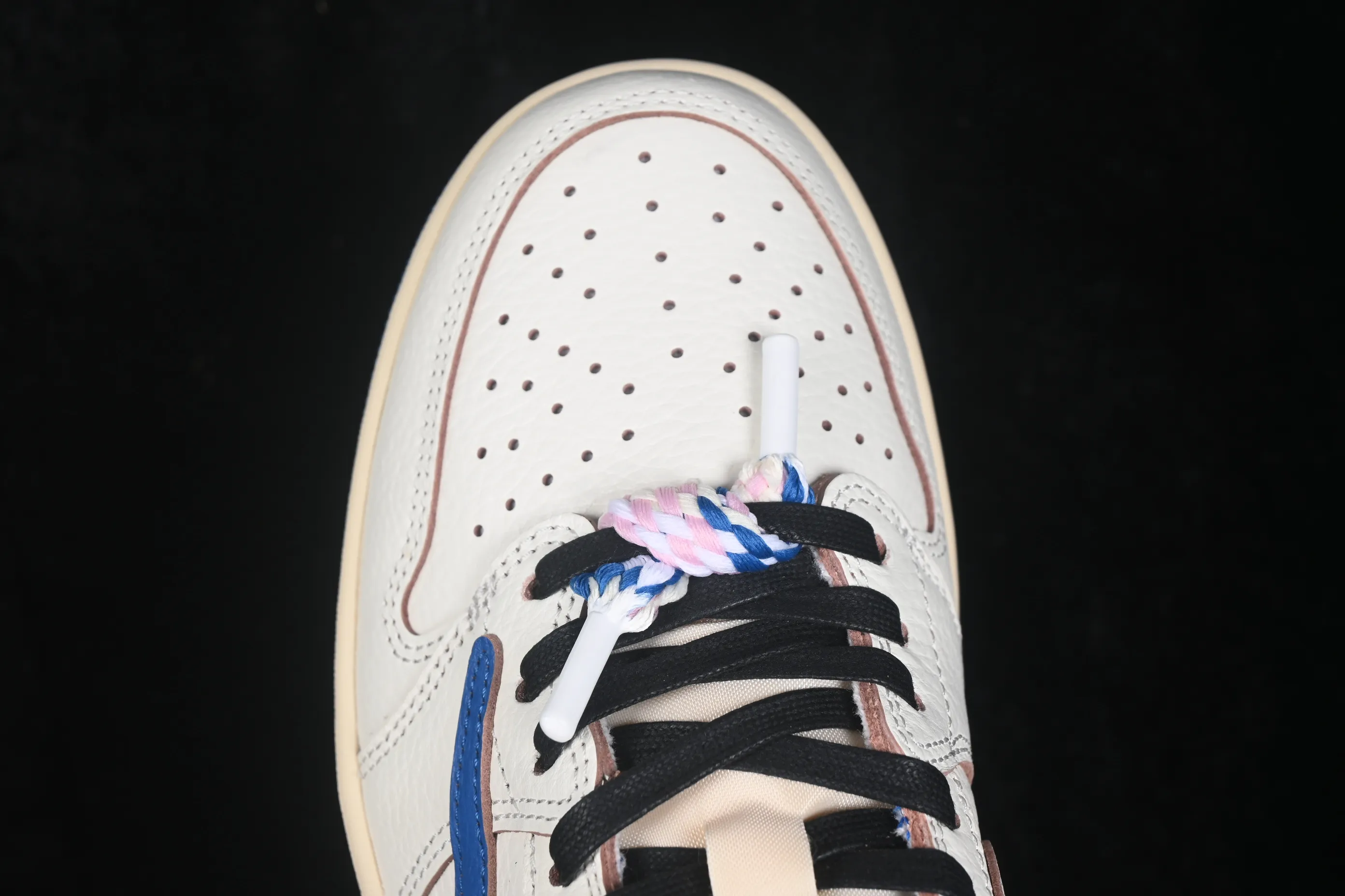 All categories Air Jordan Jordan series basketball shoes Air Jordan 1 Low GX foreign trade version Travis Scott x Air Jordan 1 Low OG AJ1 Joe 1 undercut low top full head layer DM7866-104